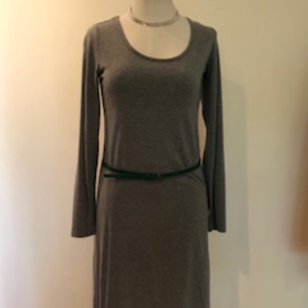 WOMEN'S LONG SLEEVE DRESS